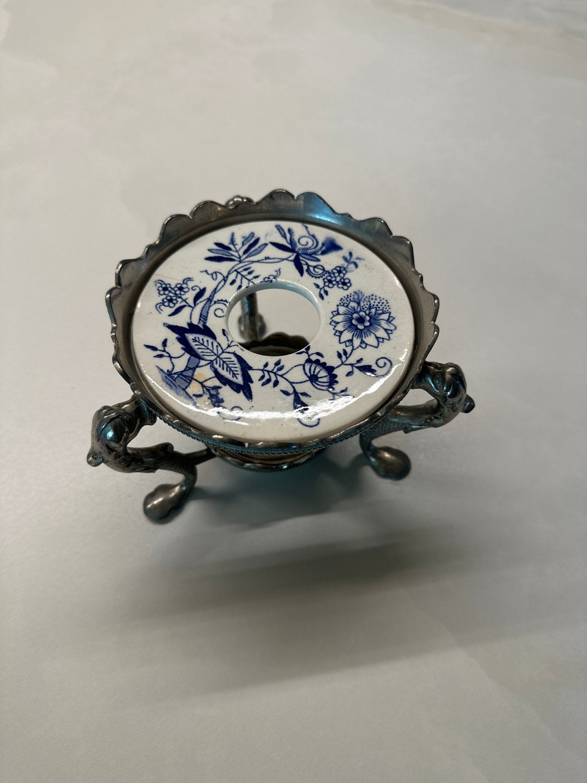 Antieke Rechaud met Delfts Blauw Porselein, Ophalen