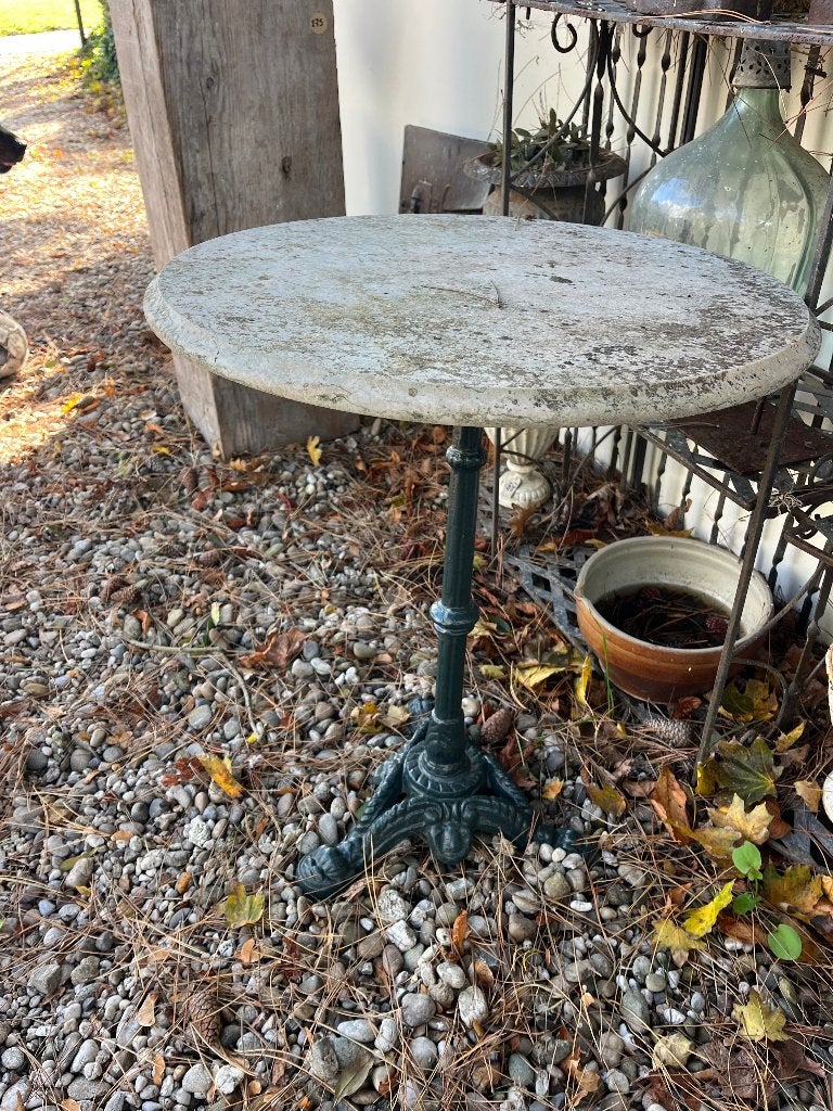 bistrotafel met marmeren blad en gietijzeren onderstel, Ophalen, Gebruikt, Rond, Metaal