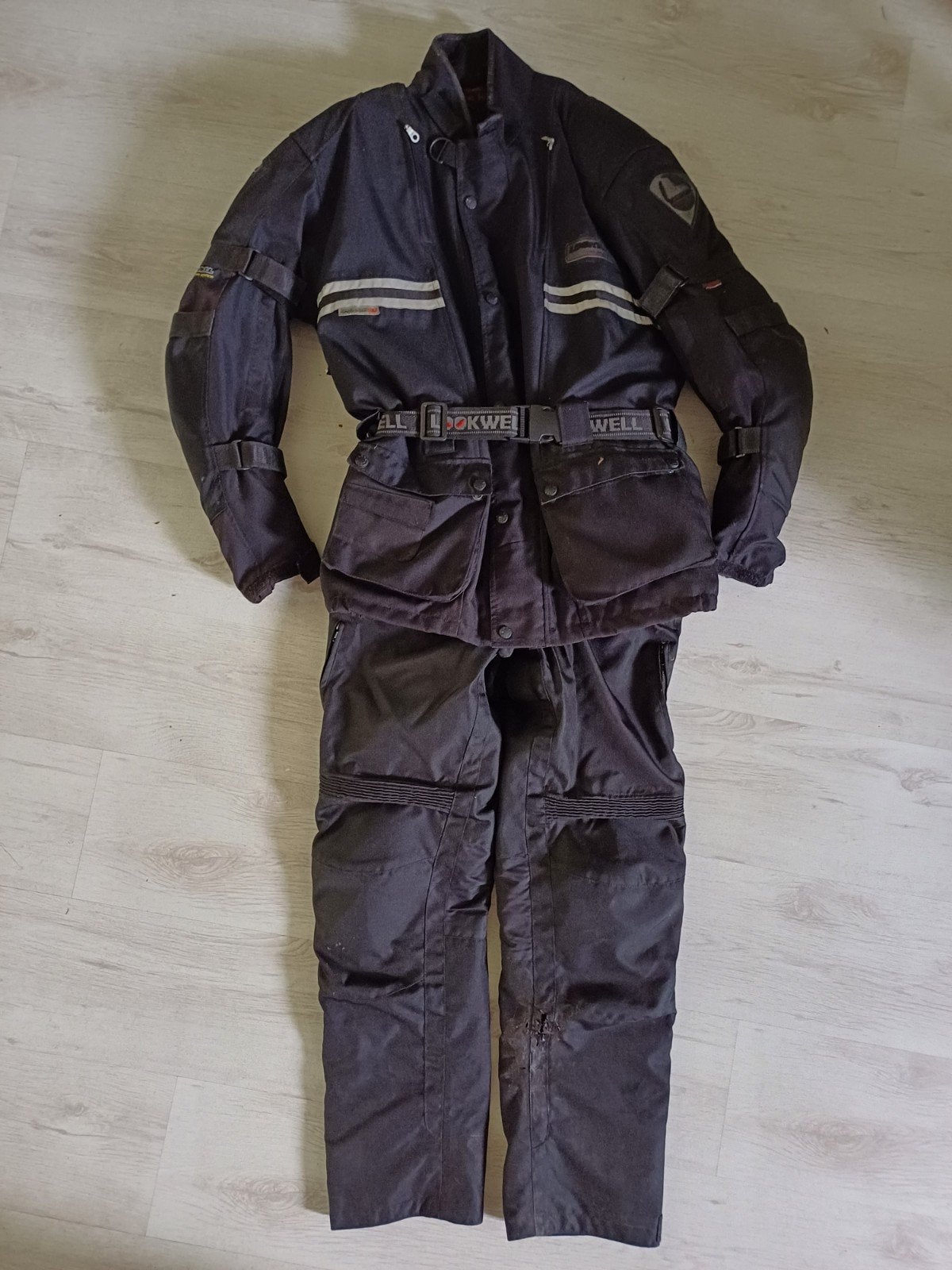 Lookwell motorjas en broek. Maat M, dames 40, heren 50., Ophalen, XS, Systeemhelm, Dames