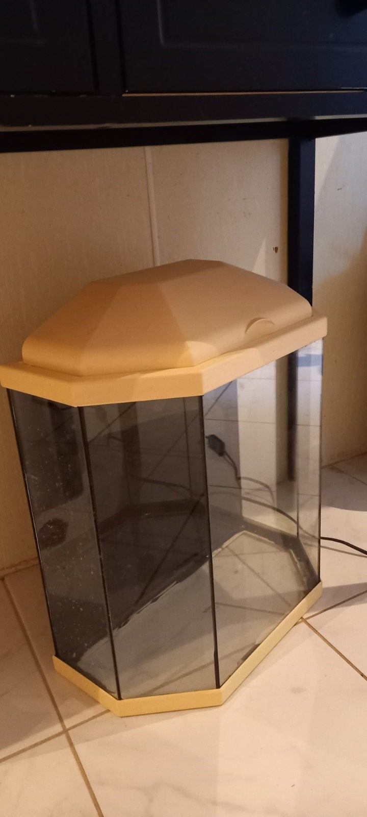 6 hoekig aquarium., Ophalen, Gebruikt, Leeg aquarium