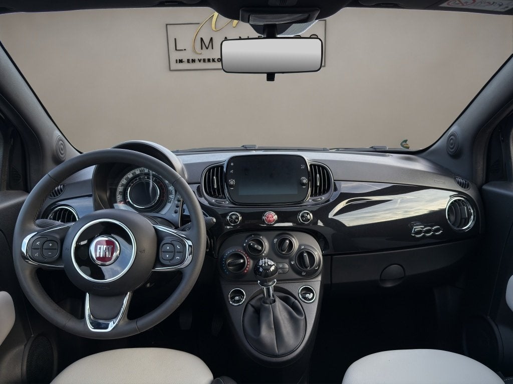 Fiat 500 1.0 Hybrid Dolcevita 2022 Zwart | Apple CarPlay | C, Gebruikt, Euro 6, 4 stoelen, Leder en Stof