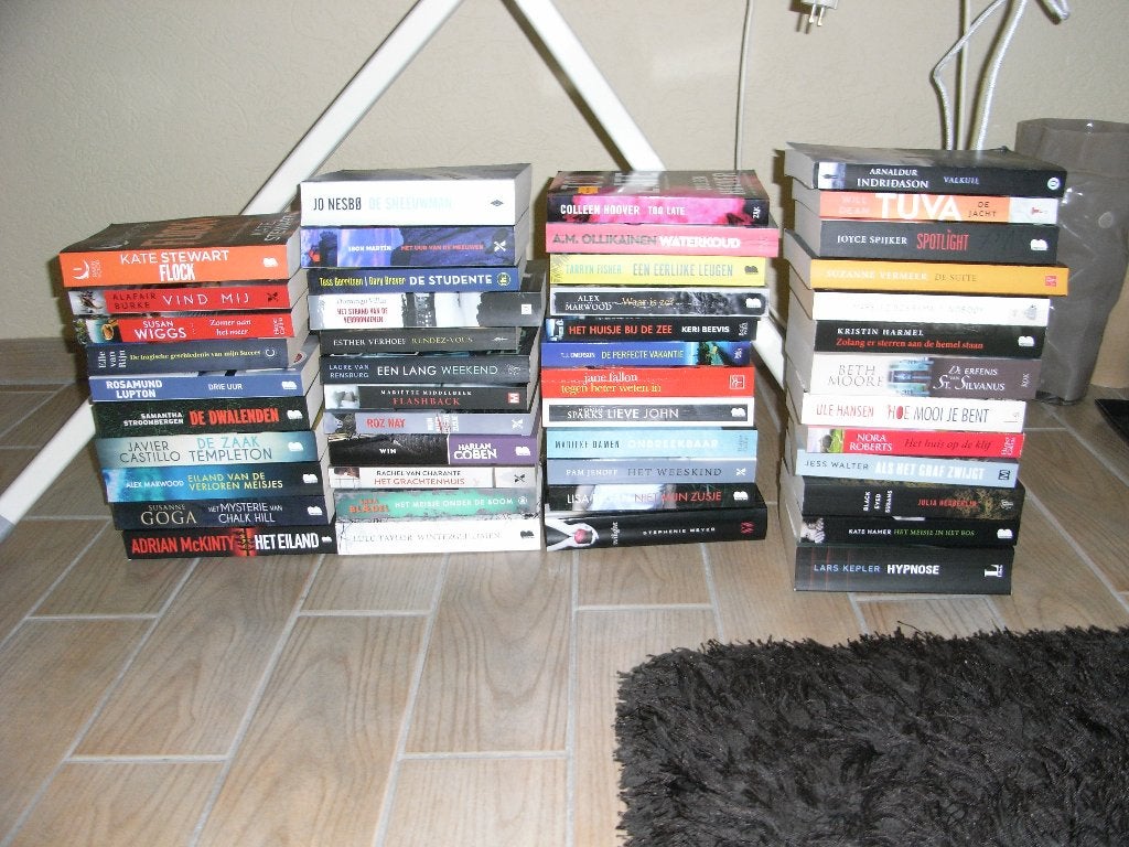 doos boeken/thrillers Lackberg/coben/vermeer/patterson etc, Ophalen of Verzenden, Zo goed als nieuw