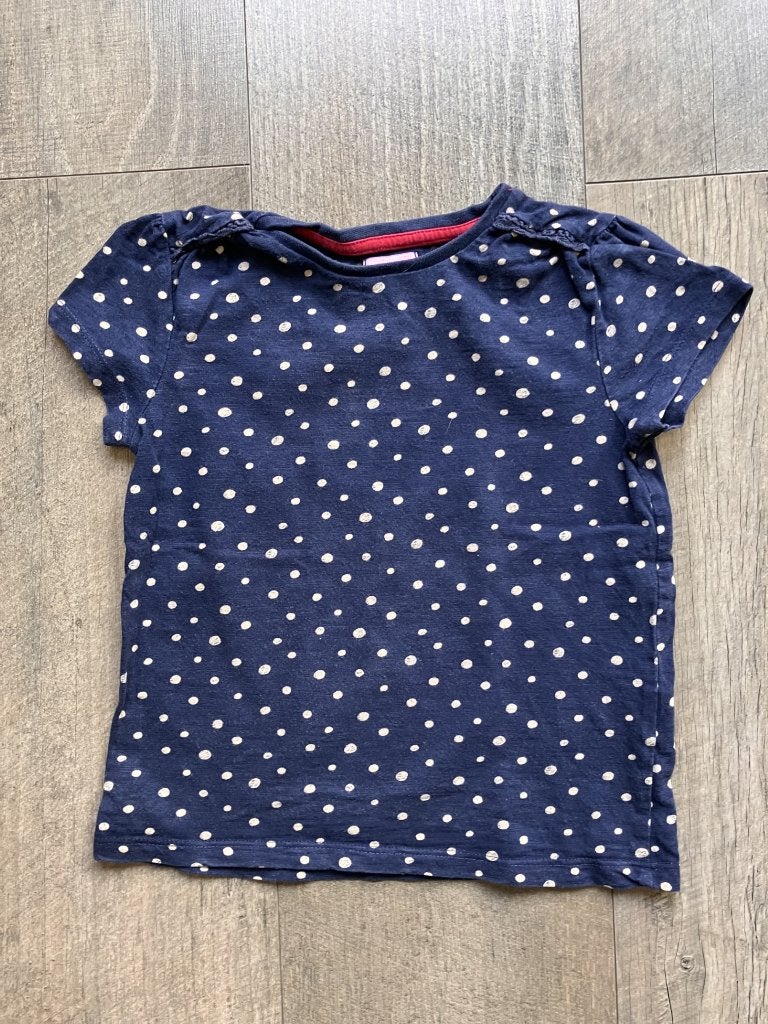 F&F-shirtje met stippen (4-5 jaar), Ophalen of Verzenden, Zo goed als nieuw, Meisje, Shirt of Longsleeve
