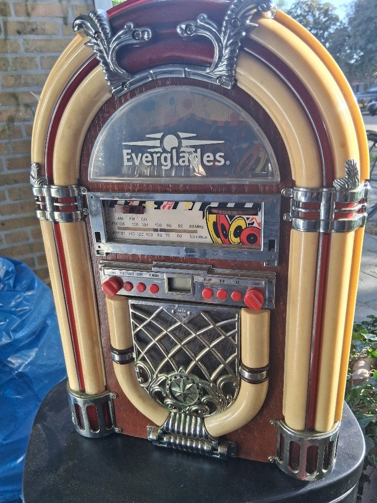 Jukebox radio cd speler, Verzamelen, Automaten | Jukeboxen, Ophalen, 1970 tot heden, Overige merken
