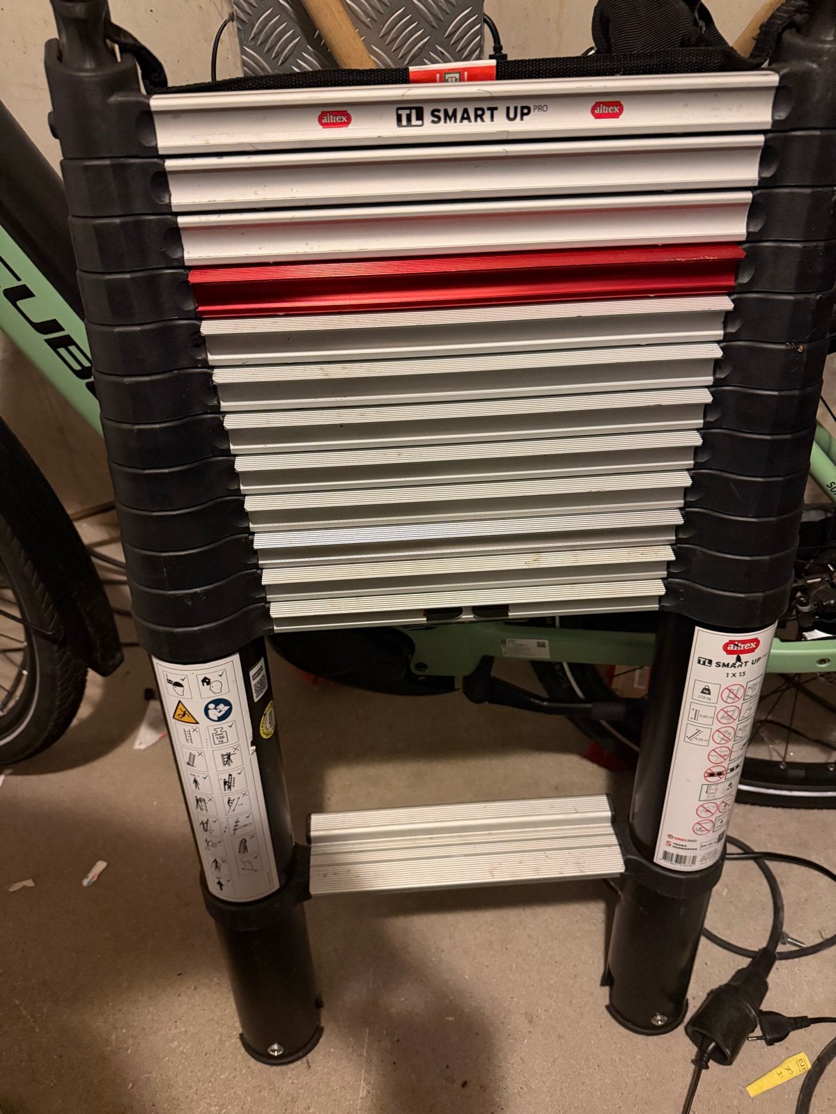 Altrex Smart Up Pro Telescoopladder 13 treden 4.05m, Ophalen, Zo goed als nieuw, Ladder, Opvouwbaar of Inschuifbaar
