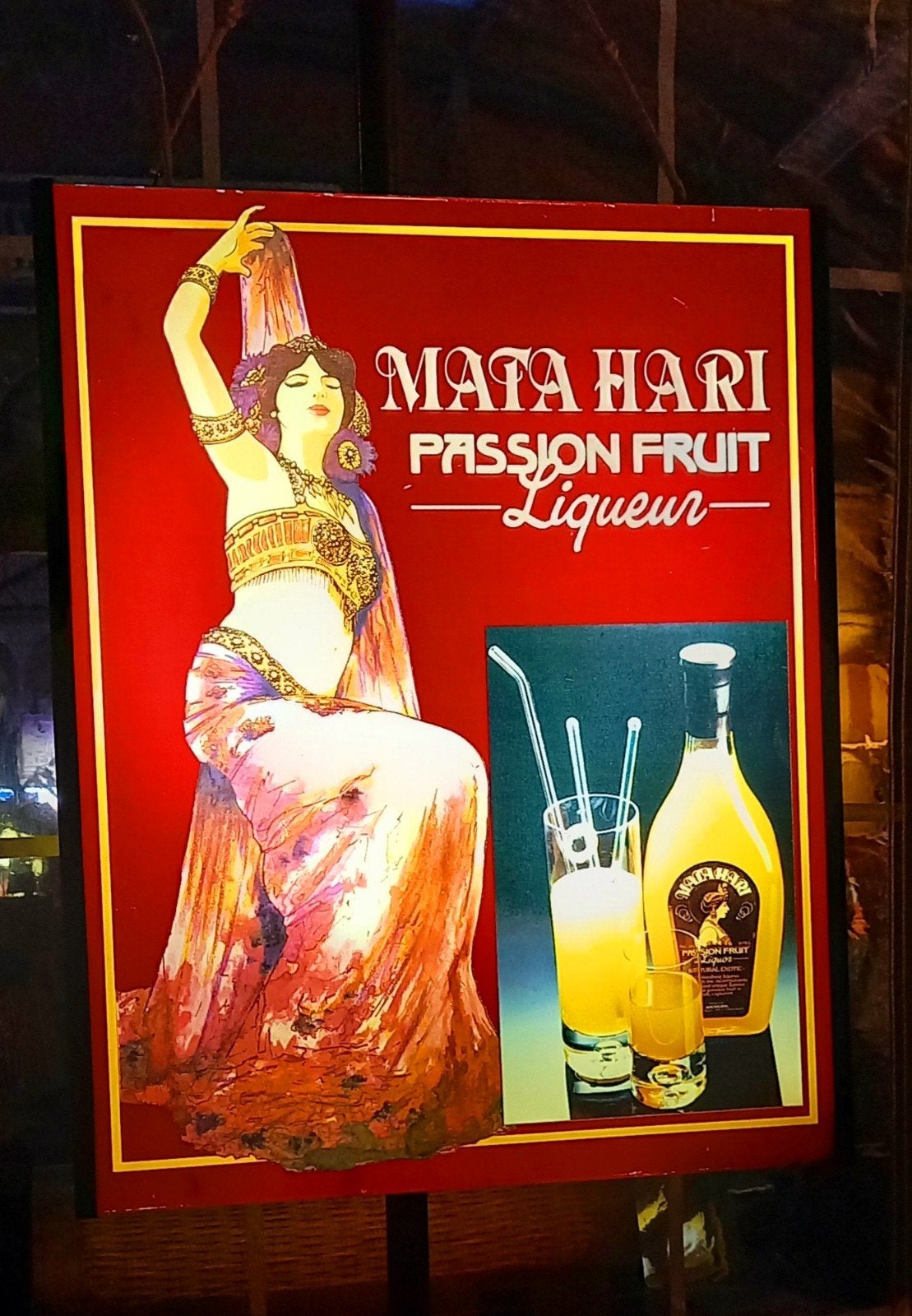 Zeldzame, dubbelzijdige lichtbak Mata Hari Passion Liqueur, Ophalen, Gebruikt, Lichtbak of (neon) lamp