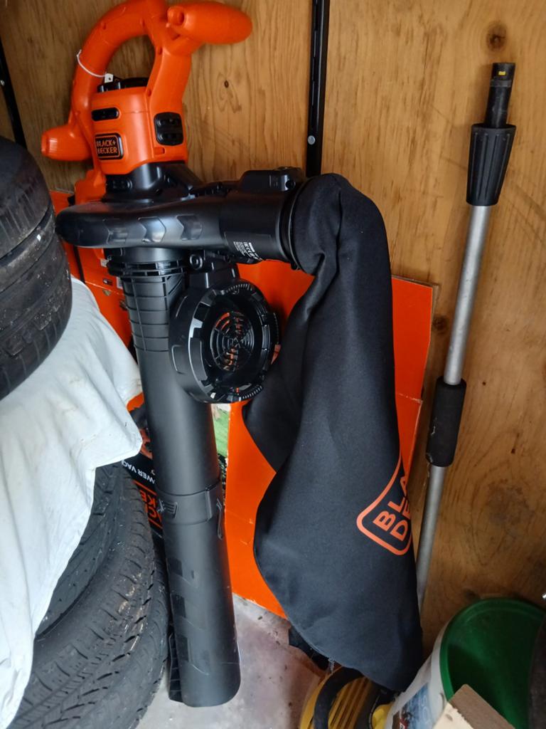 Black en Decker Bladblazer, Ophalen