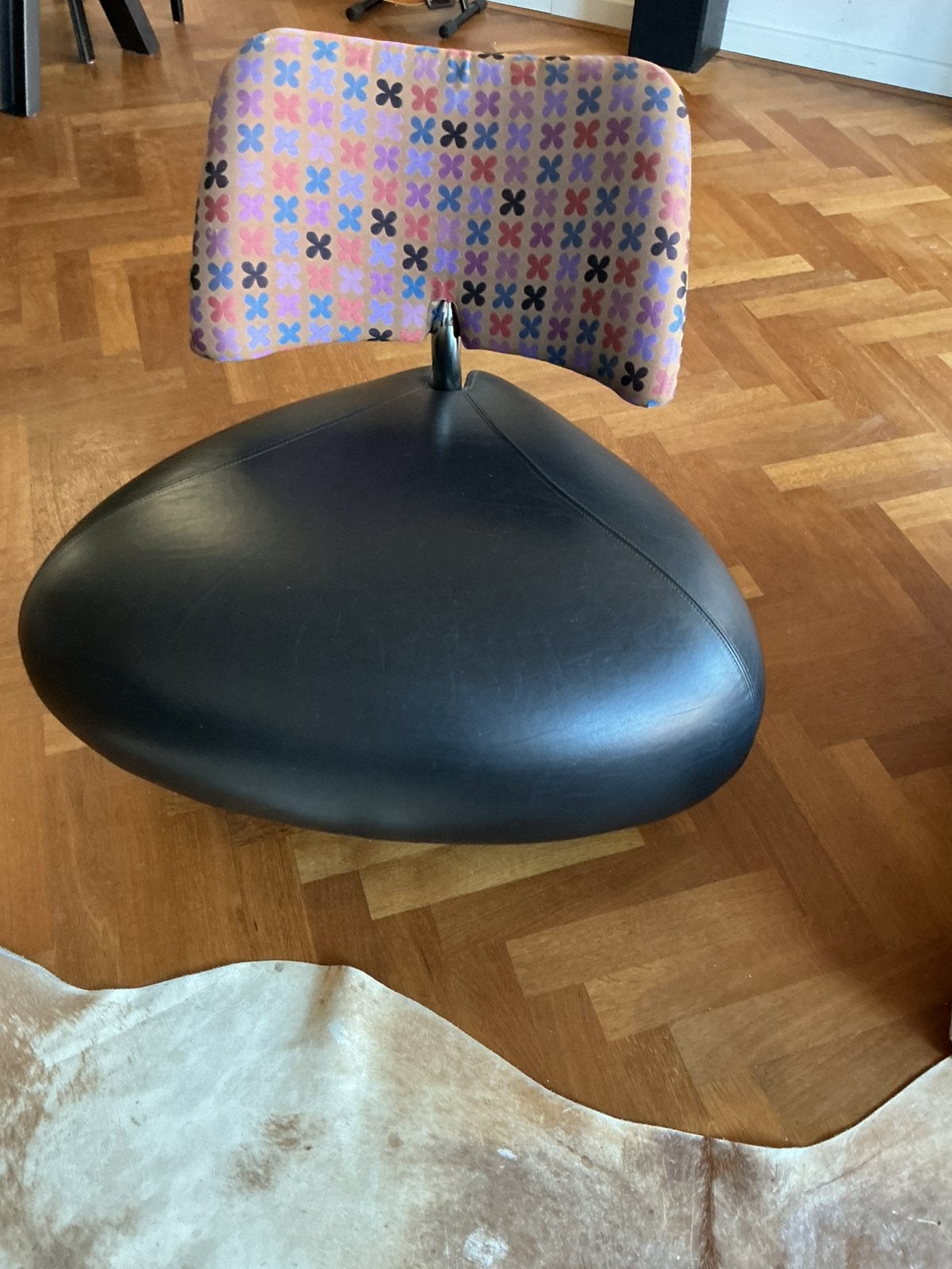 Leolux Pallone Pa, Ophalen, Gebruikt, 75 tot 100 cm