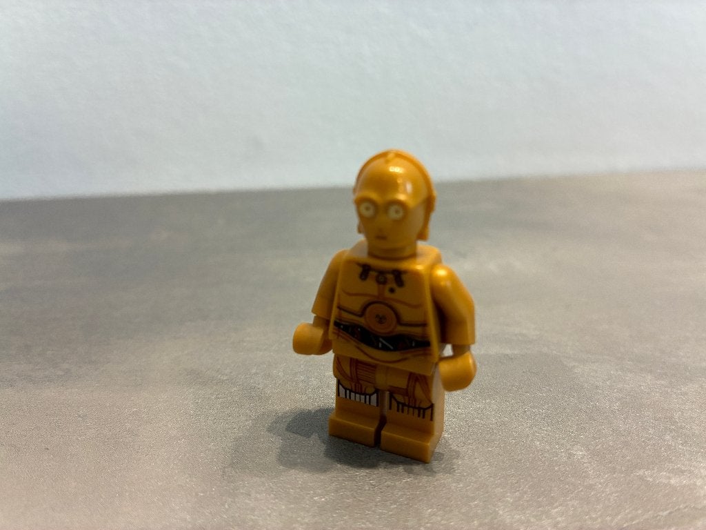 Lego Minifiguur sw0700 C-3PO, Kinderen en Baby's, Speelgoed | Duplo en Lego, Star Wars, Lego, Ophalen of Verzenden, Zo goed als nieuw