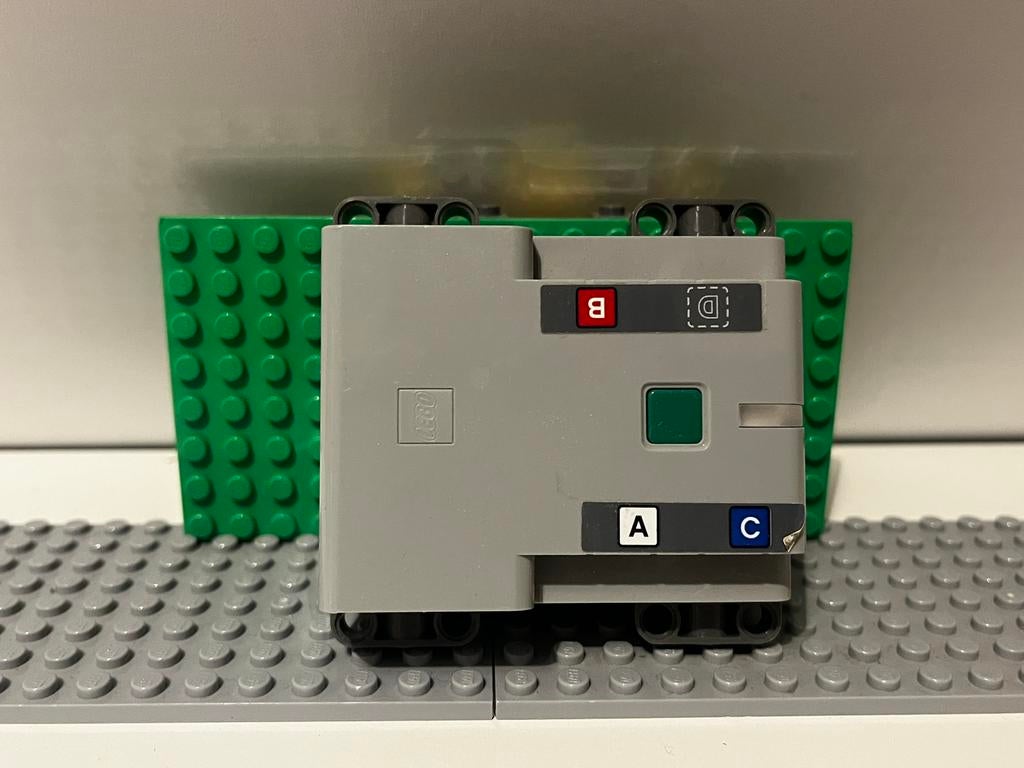 Lego 88012 power up Hub, Ophalen of Verzenden, Zo goed als nieuw
