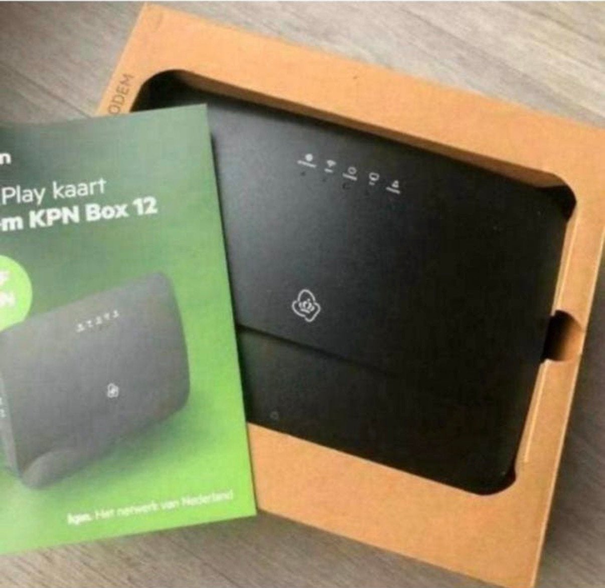 KPN Box12B met WIFI 6, nu met VOIP functie compleet NIEUW., Computers en Software, Ophalen of Verzenden, Nieuw, Router met modem