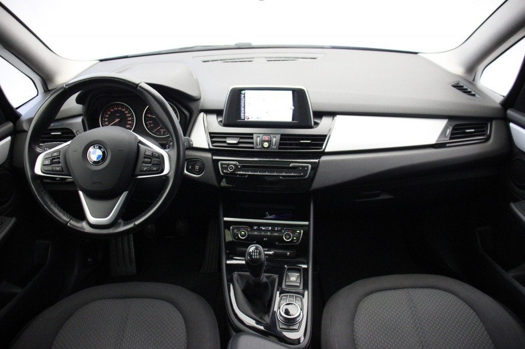 Bmw 2-SERIE GRAN TOURER 216i Centennial Executive 7 persoons, Voorwielaandrijving, 730 kg, 7 stoelen, Handgeschakeld