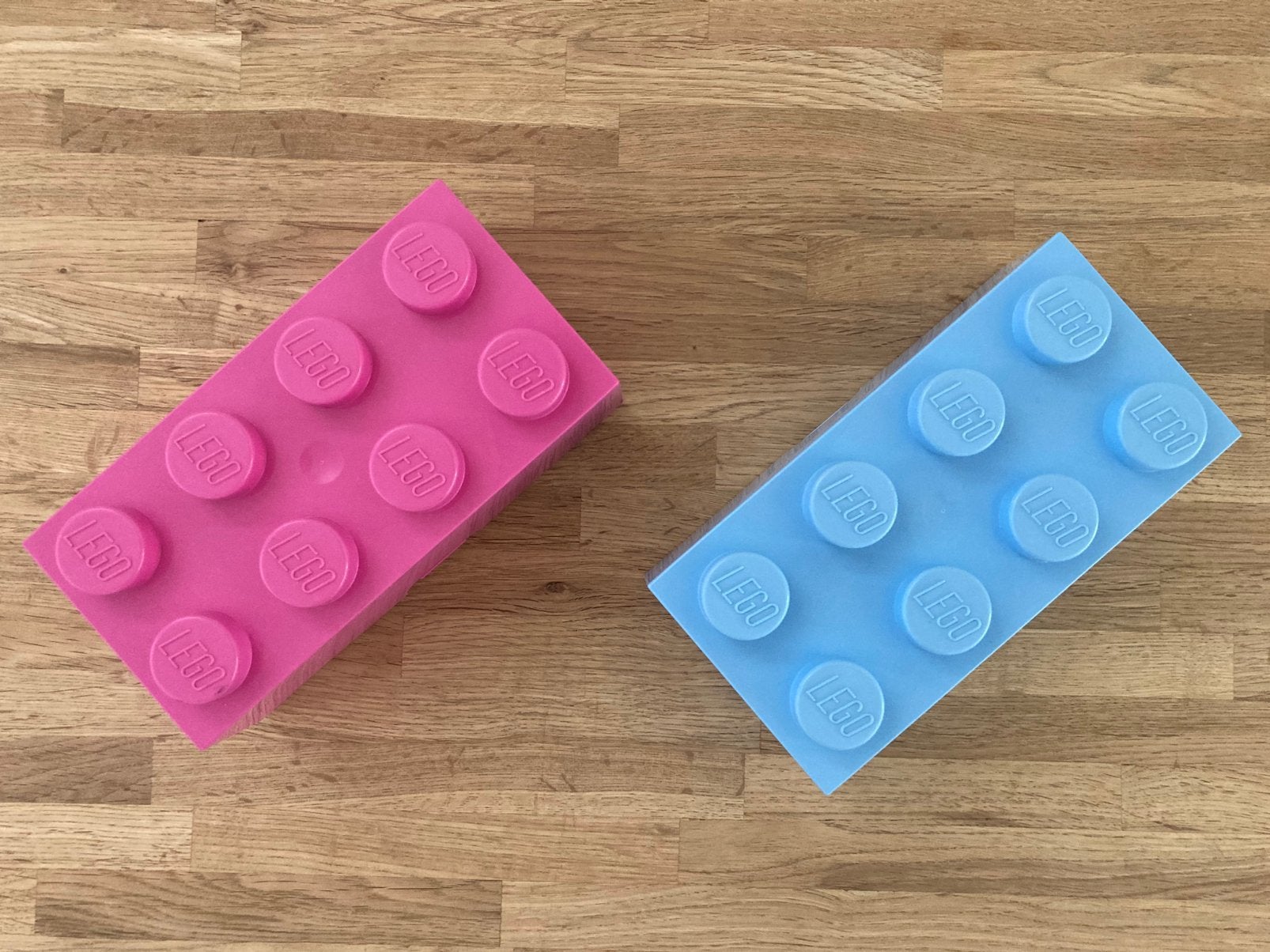 Lego broodtrommel lunchtrommel lunchbox roze en licht blauw, Ophalen of Verzenden, Zo goed als nieuw