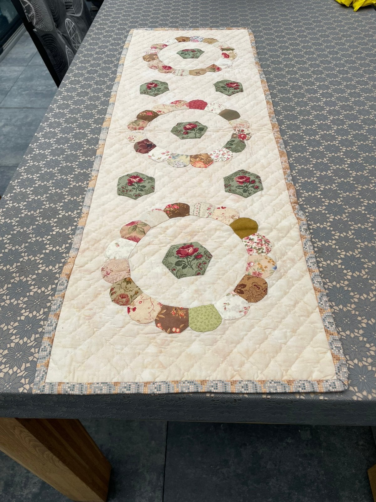 Quilt. 109x36 cm, Overige kleuren, Ophalen of Verzenden, Zo goed als nieuw, 30 tot 120 cm