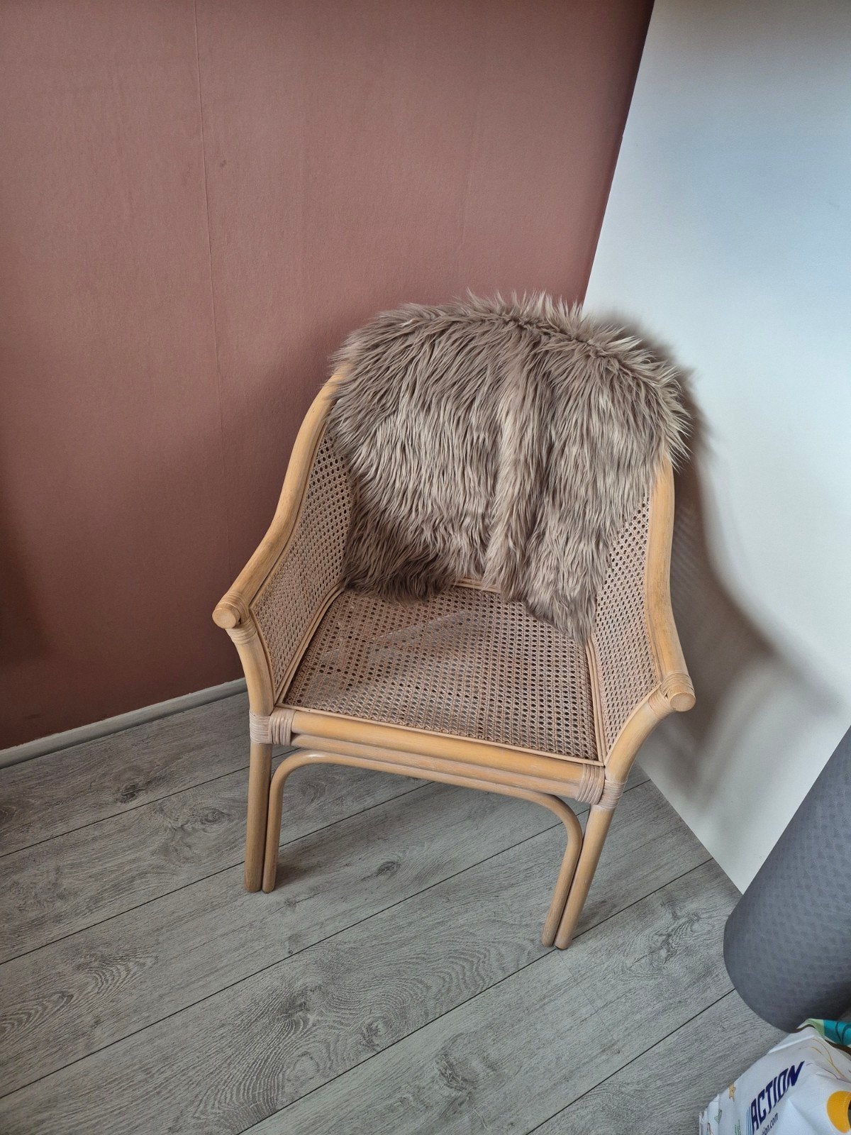 Brocante rotan stoel, Ophalen