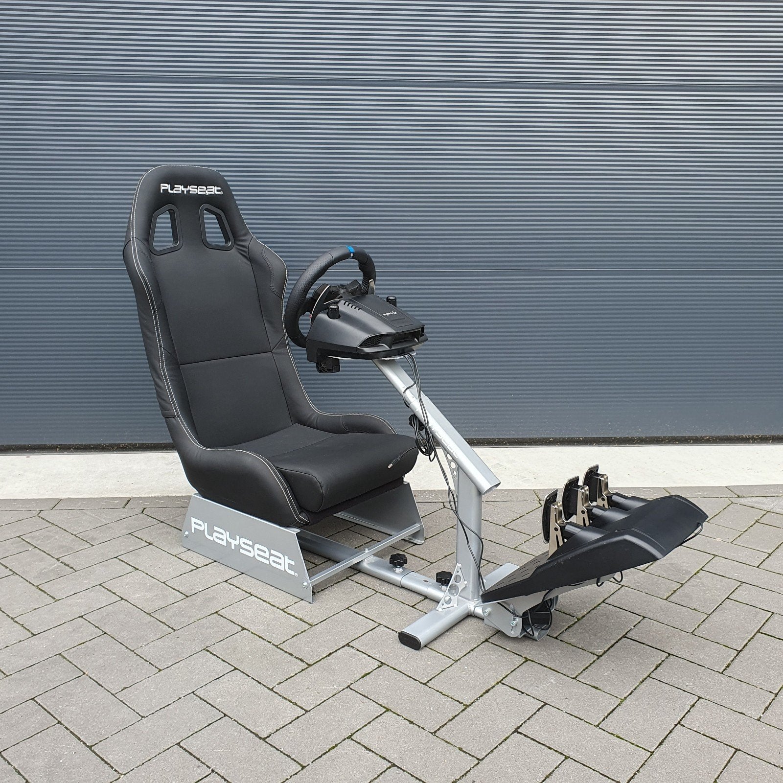 Playseat zwart + Logitech G29 PS4 / PS5, Ophalen, Info@xxlracing.nl, Racen en Vliegen, Refurbished
