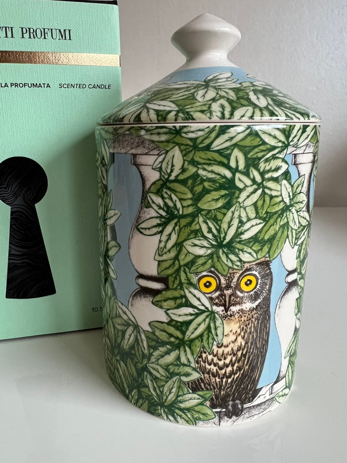 Piero Fornasetti Profumi Grote Geurkaars ‘Giardino Segreto’', Huis en Inrichting, Woonaccessoires | Kandelaars en Kaarsen, Nieuw