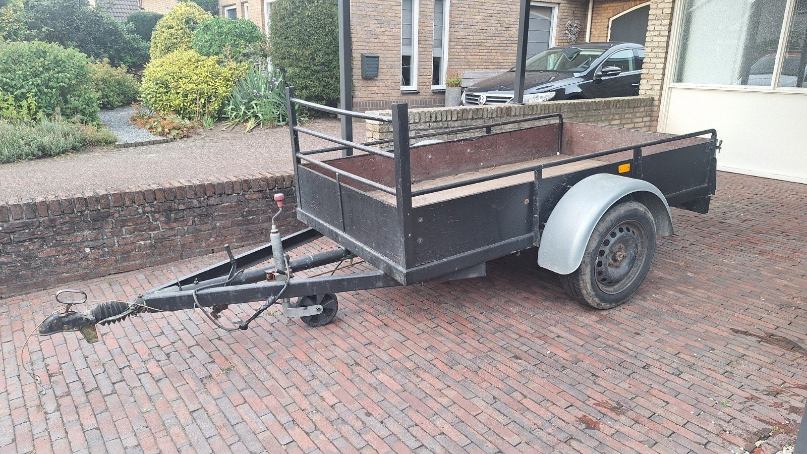 Handige Beyerland aanhangwagen met goede banden, Ophalen, Gebruikt