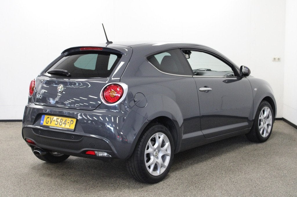 Alfa Romeo MiTo 0.9 TwinAir Racer (bj 2015), Auto's, Alfa Romeo, Voorwielaandrijving, 101 pk, Gebruikt, Euro 6