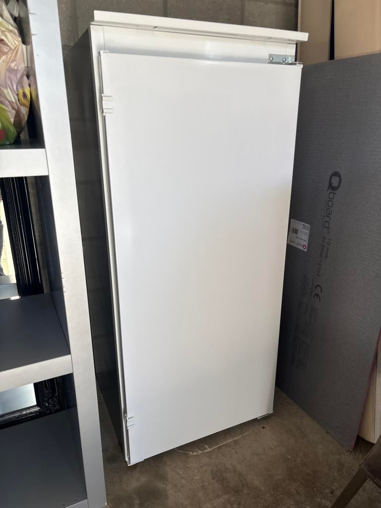 Whirlpool inbouw koelkast, Witgoed en Apparatuur, Koelkasten en IJskasten, Ophalen, Gebruikt, 120 tot 140 cm, 100 tot 150 liter