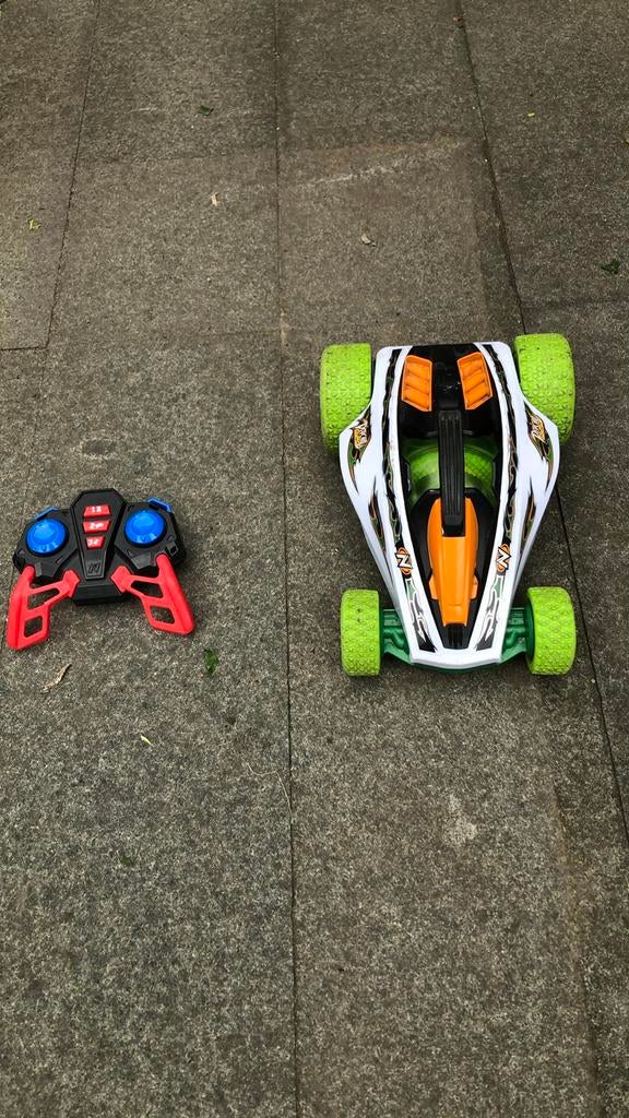 Afstand bestuurbare stuntauto, Ophalen of Verzenden, Gebruikt, Elektro, Auto offroad