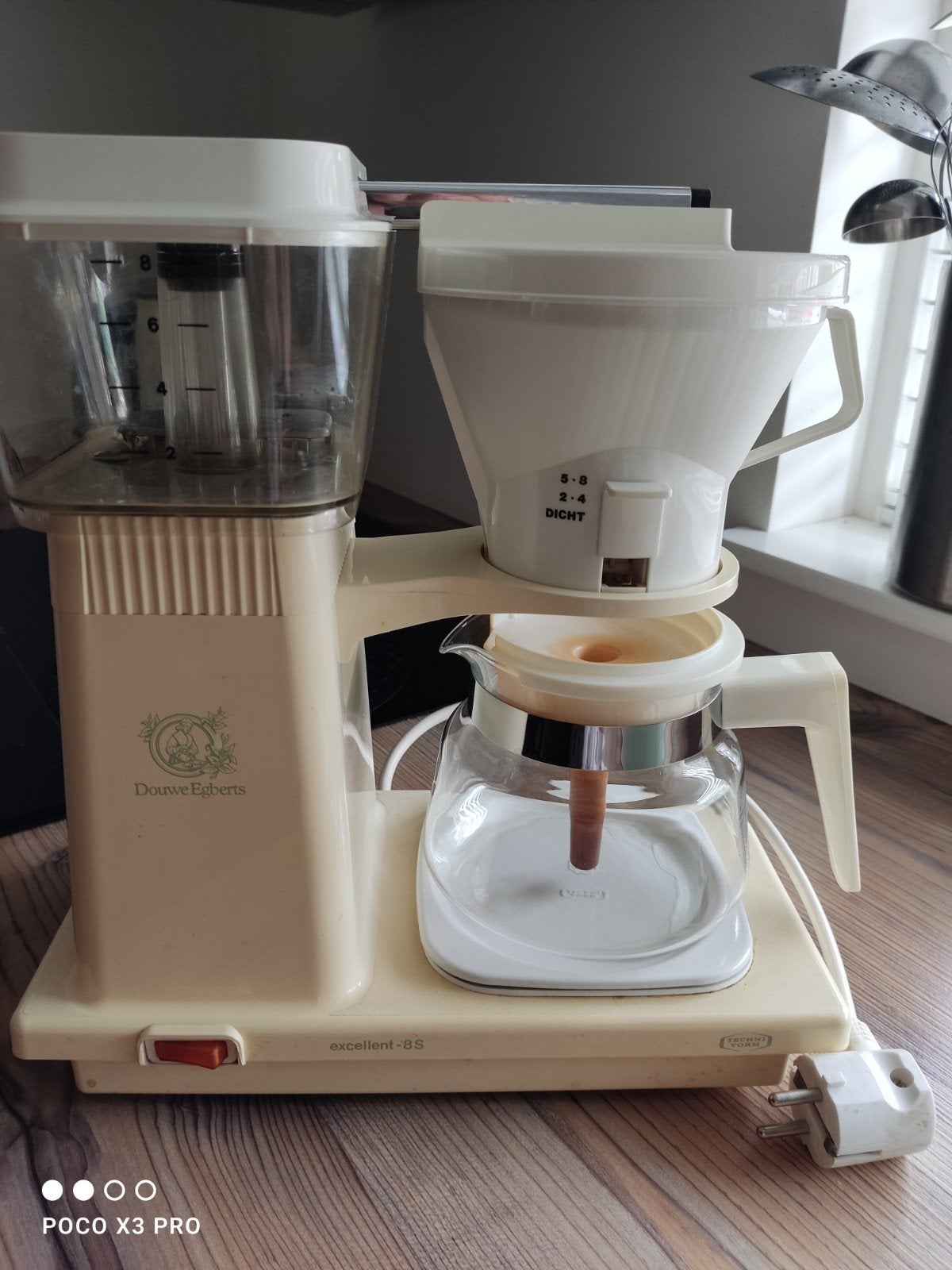 Douwe Egberts koffiezet apperaat, Witgoed en Apparatuur, Koffiezetapparaten, Ophalen of Verzenden, Gebruikt, Koffiemachine
