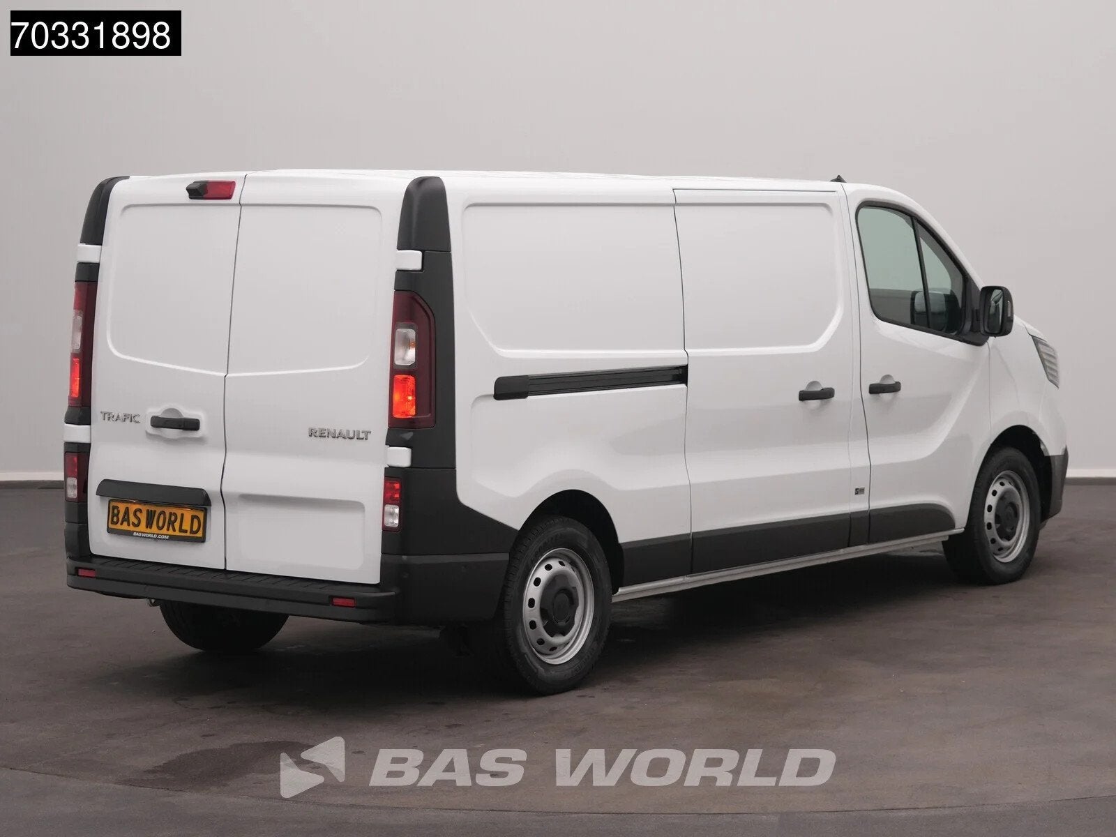 Renault Trafic 150pk L2H1 LED Airco Cruise Camera Parkeersen, Stof, Gebruikt, Euro 6, 4 cilinders