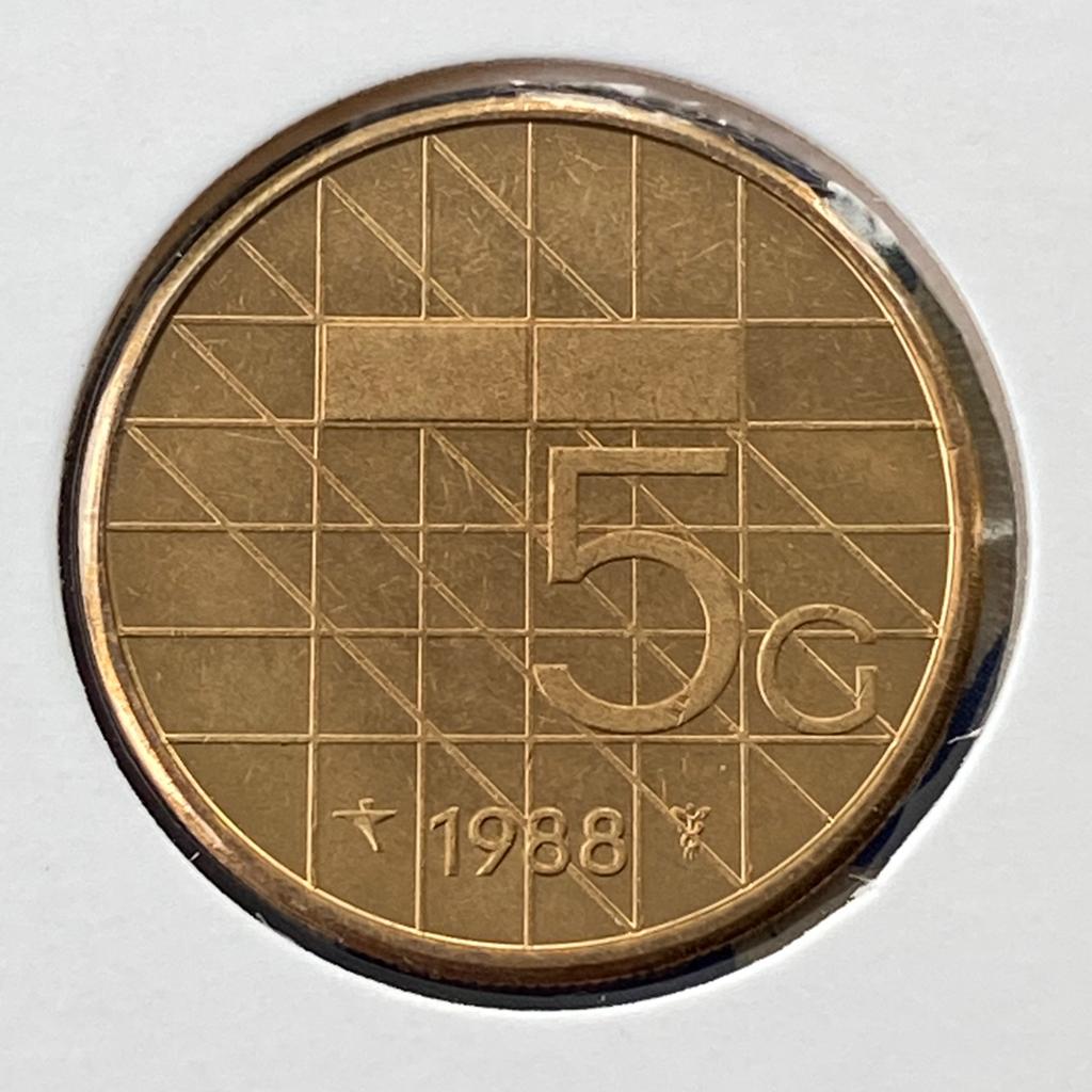 Vijfje van 5 Gulden uit 1988 van Beatrix, Verzenden, Koningin Beatrix, 5 gulden, Losse munt