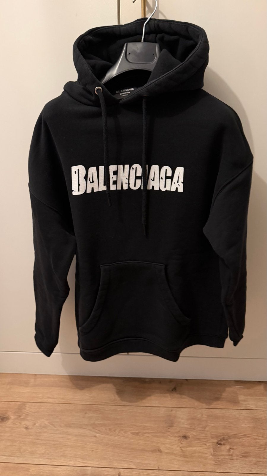 Balenciaga Hoodie Zwart - Maat M, Ophalen of Verzenden, Gedragen, Maat 48/50 (M), Zwart