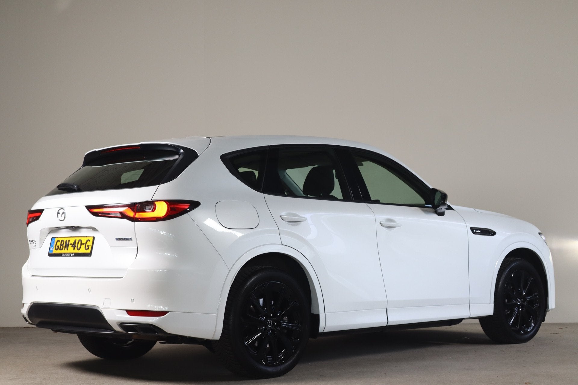Mazda CX-60 2.5 e-SkyActiv PHEV Homura - NL Auto! Stoelverw+, Auto's, Gebruikt, Euro 6, 4 cilinders, Adaptive Cruise Control