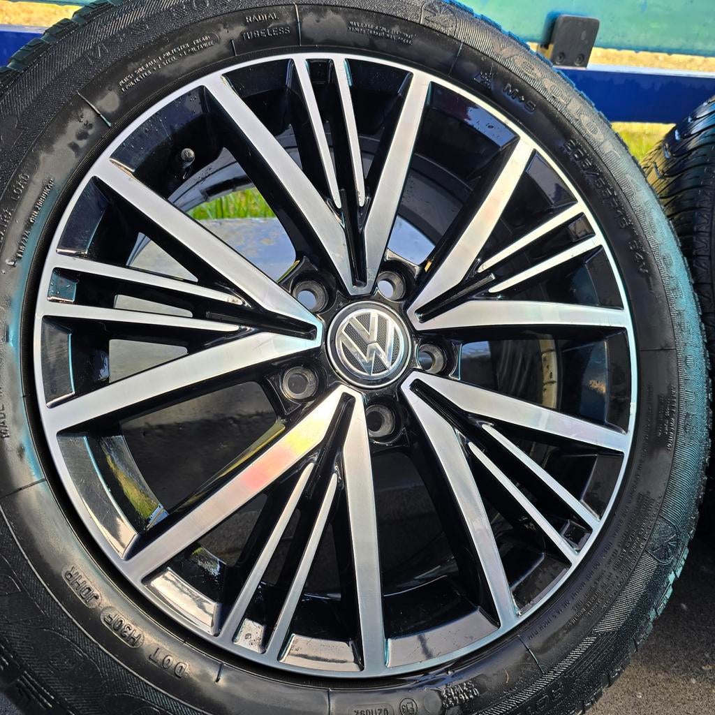 Origineel Vw all seasonset 205-55-16, 16 inch, De wielbasis, Dewielbasis@outlook.com, Band(en)