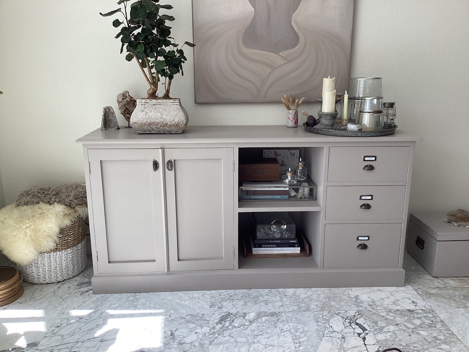Riviera Maison TV kast /dressoir taupe kleur, Ophalen, Gebruikt, Met deur(en), Overige houtsoorten