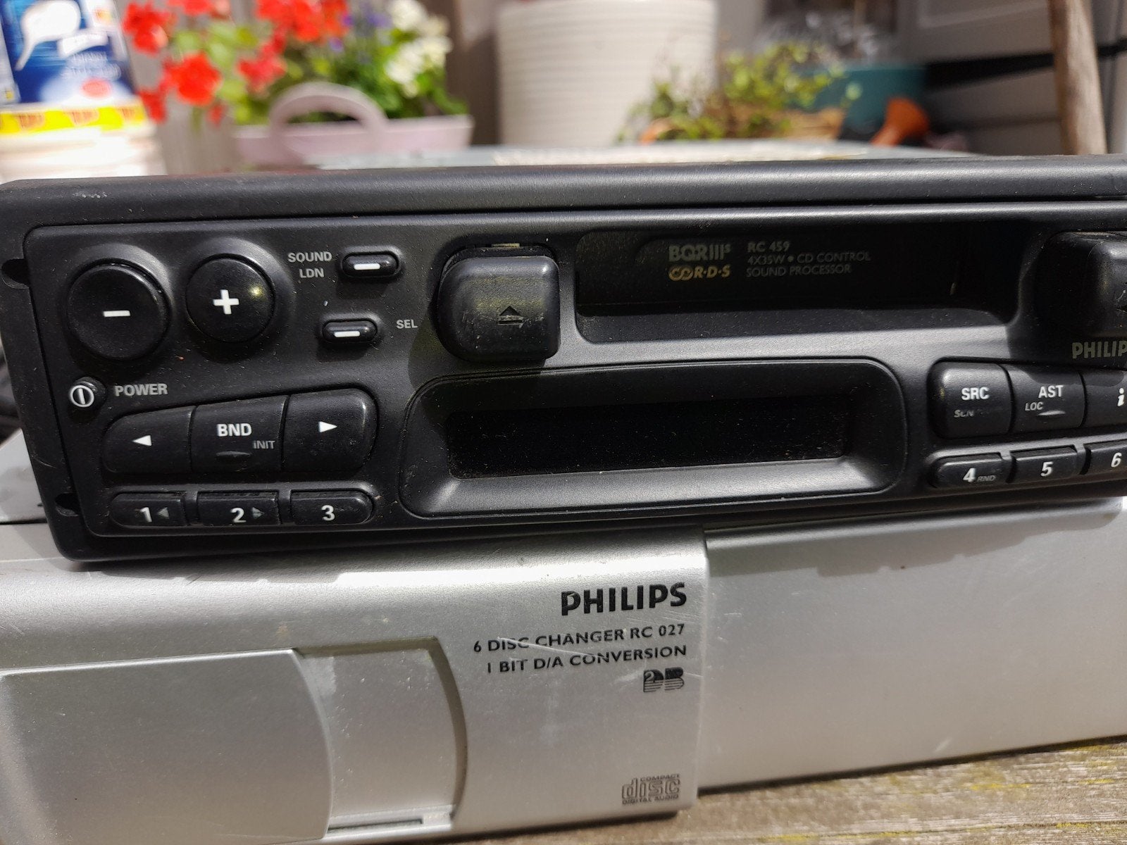 Philips autoradio/cassette. en 6-disc CD-wisselaar set, Auto diversen, Autoradio's, Ophalen of Verzenden