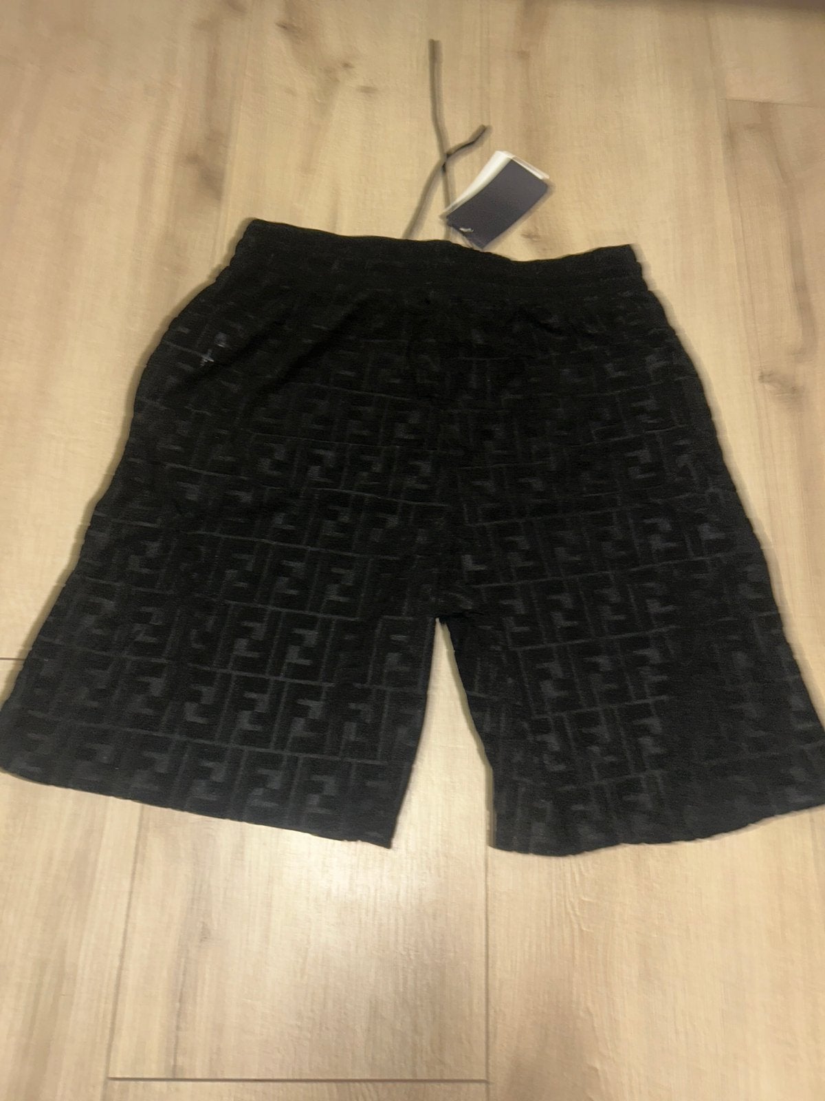 Fendi Monogram Shorts Zwart - Nieuw met kaartjes, Ophalen of Verzenden, Nieuw, Maat 48/50 (M), Zwart