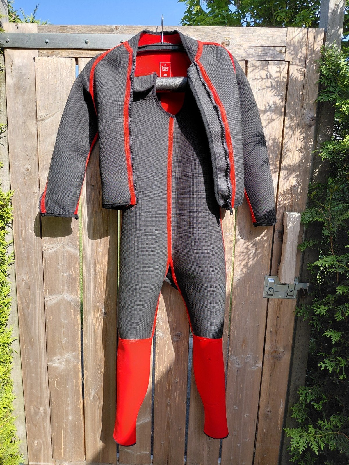 Seaforce Wetsuit - Zwart/Rood - Maat Small/Med (48), Wetsuit, Gebruikt, Ophalen of Verzenden, Dame of Heer