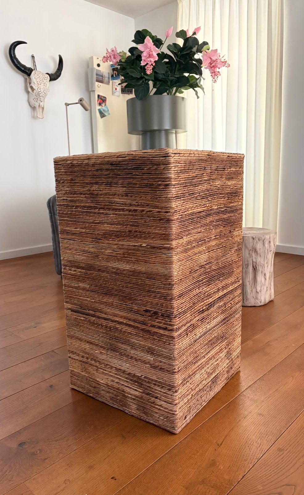 Grote rieten plantenbak voor binnen (47x47x82cm), Ophalen, Zo goed als nieuw