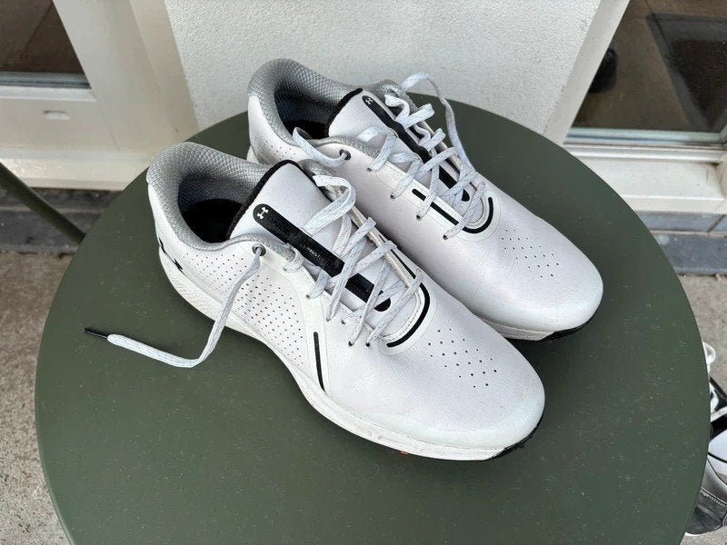 Under Armour Golfschoenen - maat 44 - Wit, Ophalen of Verzenden, Zo goed als nieuw, Schoenen, Overige merken