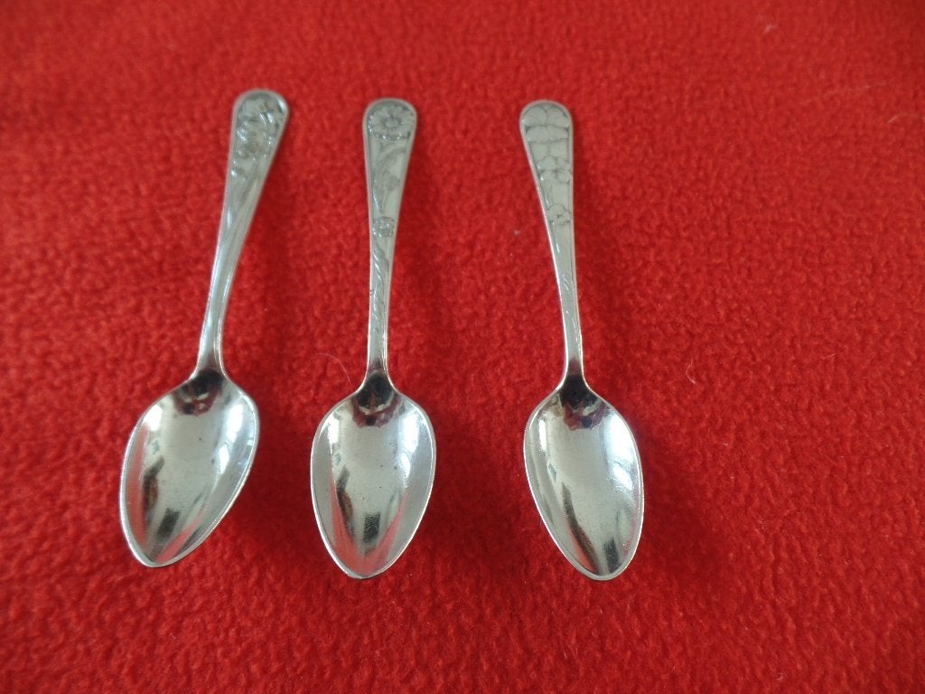 3 oude Bloemen lepeltjes, Ophalen of Verzenden