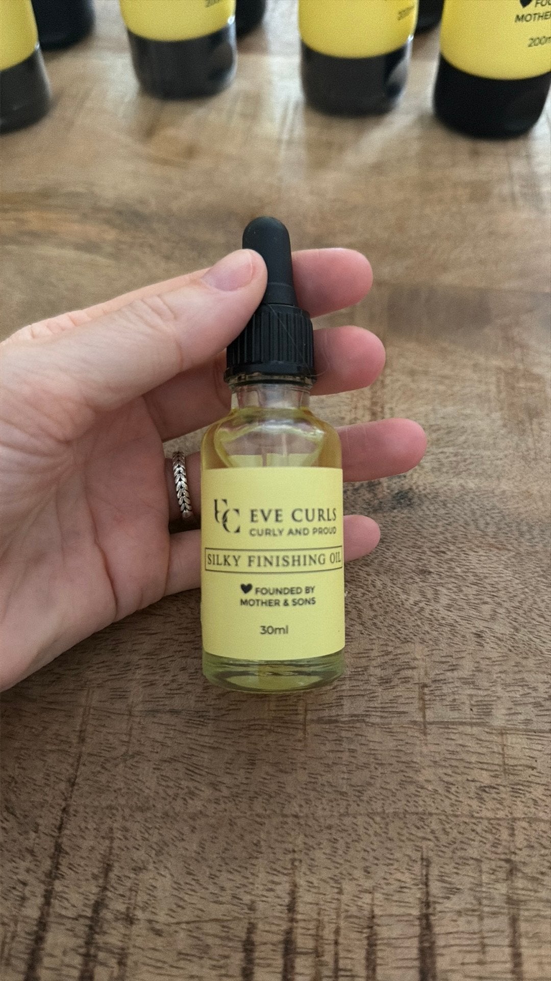 Eve curls silky finishing oil, Ophalen of Verzenden, Zo goed als nieuw, Haarverzorger of -hersteller