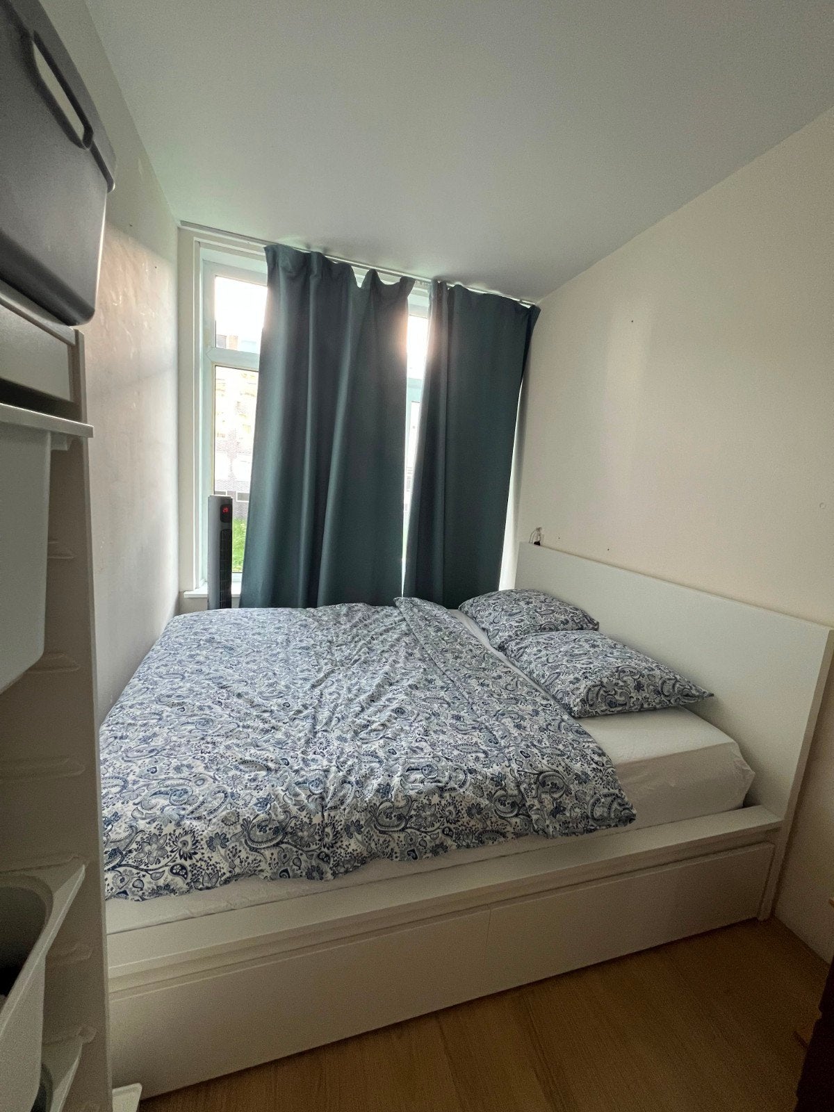 IKEA MALM Bedframe met opberglades en matras, Ophalen