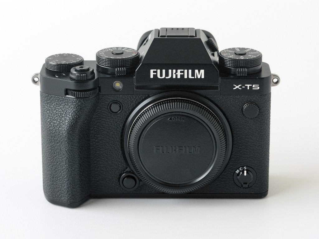 Fujifilm X-T5