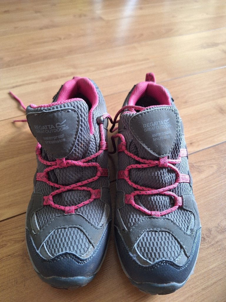 Wandelschoenen, maat 36, grijs/roze - Regatta, Sport en Fitness, Bergsport en Wandelen, Ophalen of Verzenden, Zo goed als nieuw