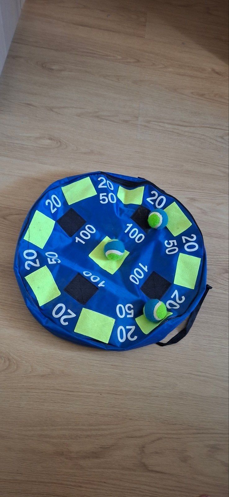 Dartbord met klittenband ballen, Ophalen, Jongen of Meisje