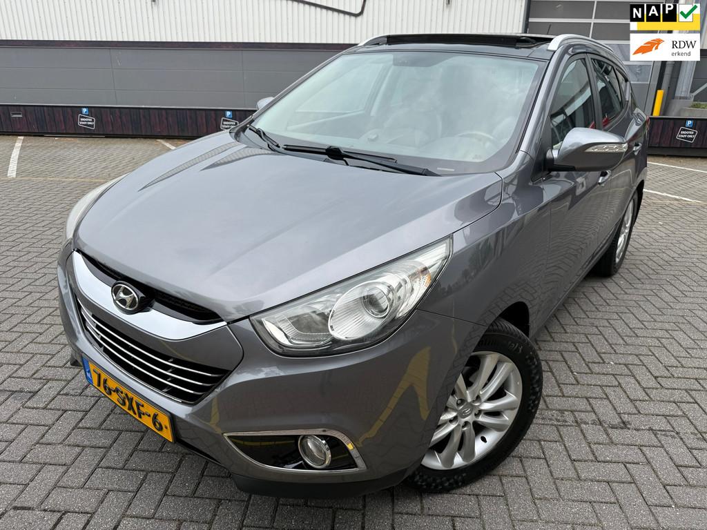 Hyundai Ix35 2.0i i-Catcher*1eEigenaar*Pano-Dak*Automaat*Cru, Gebruikt, Stoelverwarming, 4 cilinders, 163 pk