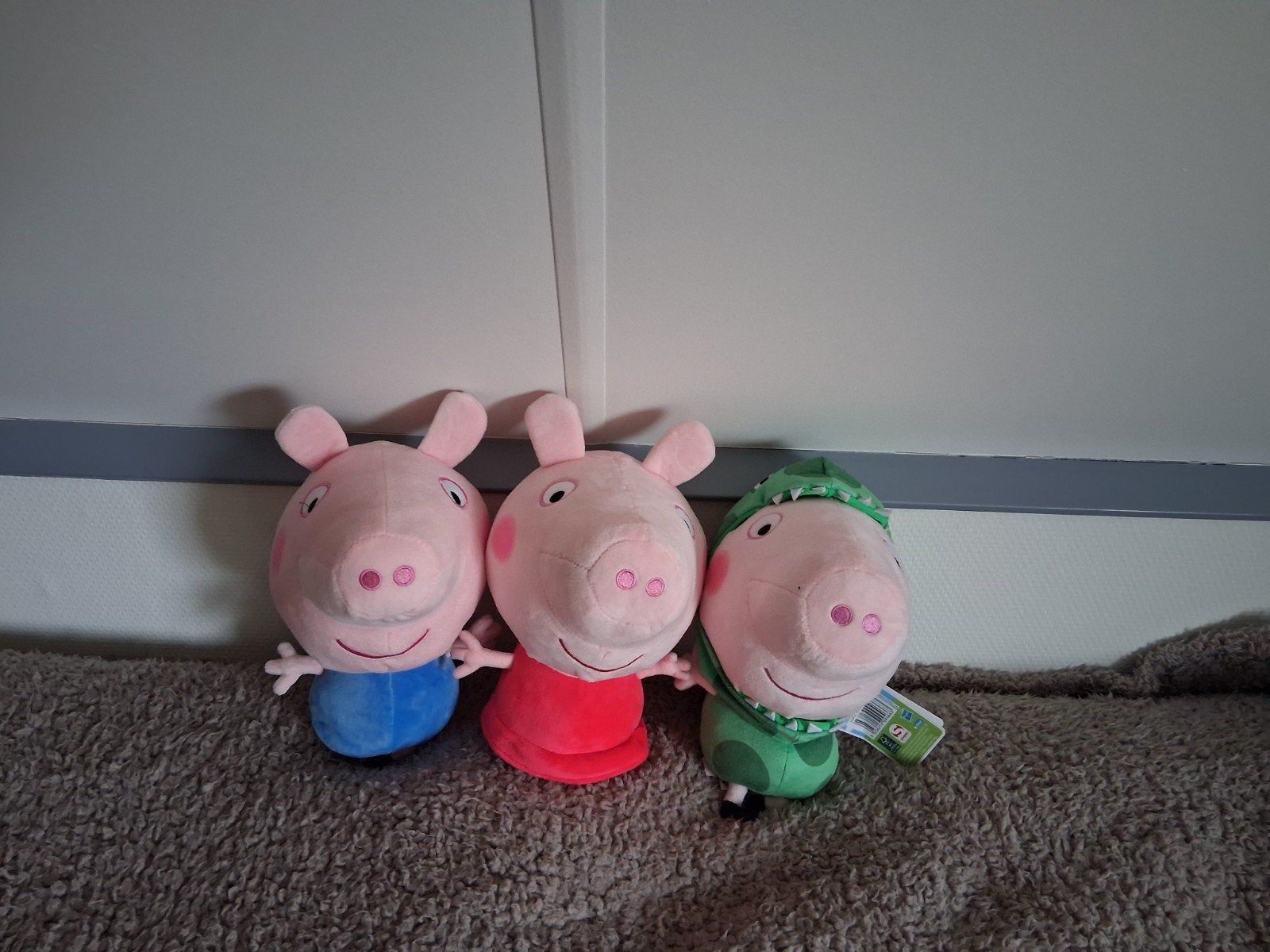3 Peppa Pig knuffels - Nieuw met prijskaartje, Peppa Pig, Ophalen of Verzenden, Nieuw, Met label