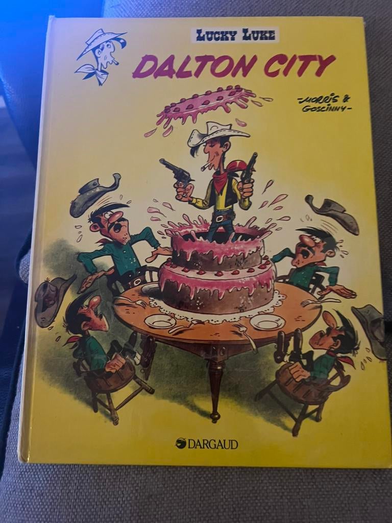 franse editie Lucky Luke Dalton City  1985 no12052, Eén stripboek, Ophalen of Verzenden, Zo goed als nieuw