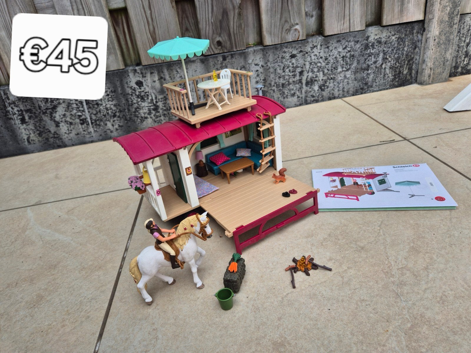 Schleich Woonwagen voor geheime club-bijeenkomsten, Ophalen of Verzenden, Zo goed als nieuw, Jongen of Meisje