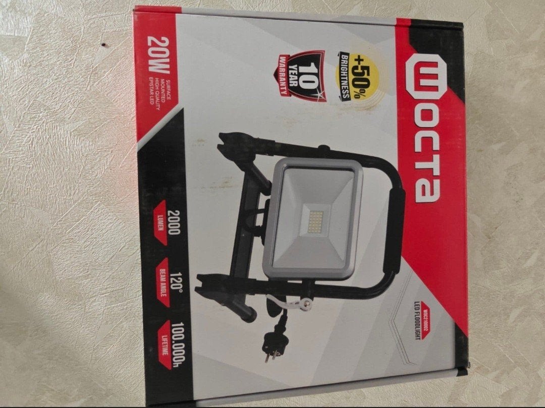 3x Nieuwe MOCTA 20W LED Bouwlamp / Schijnwerper, Ophalen of Verzenden, Nieuw, Minder dan 50 watt, Lamp met armatuur