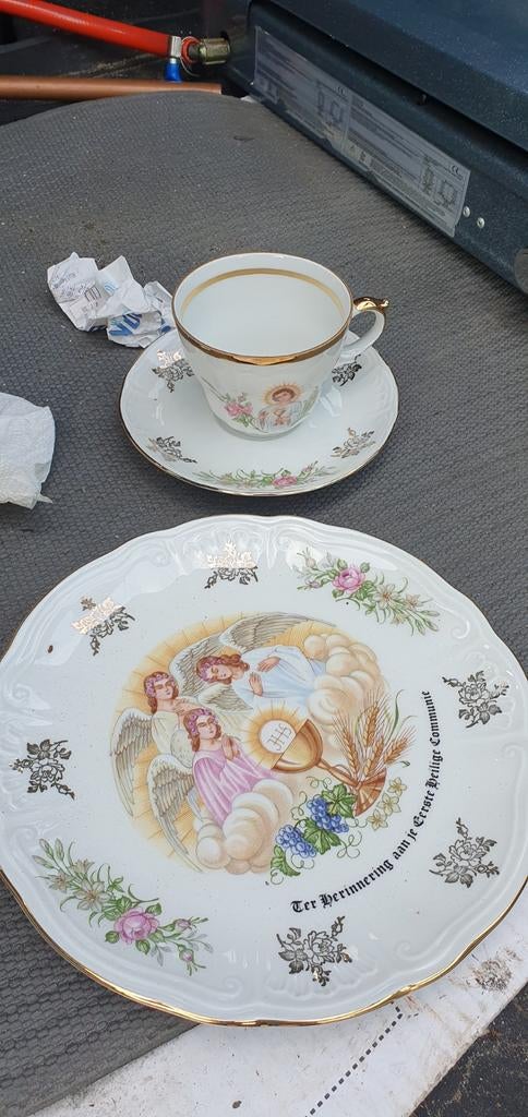Servies 1e Heilige Communie - Kop en Schotel met Bord, Ophalen of Verzenden