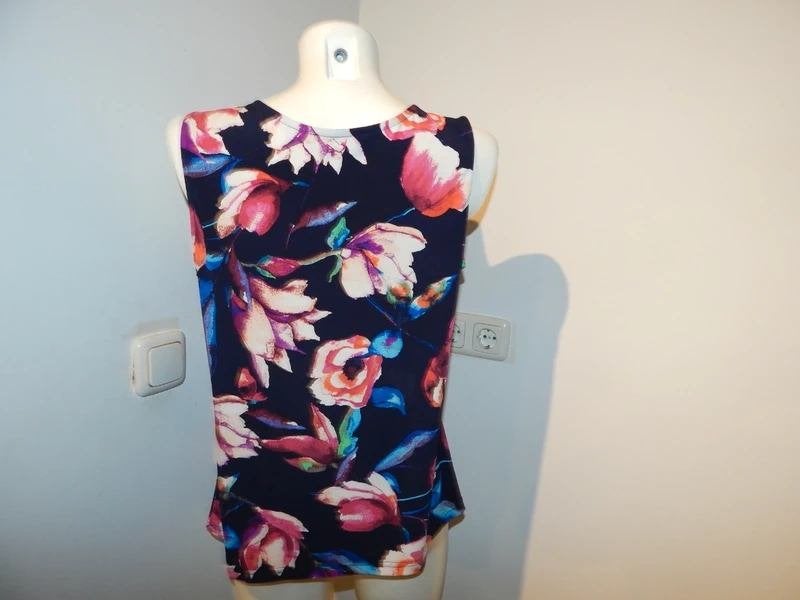 Joseph Ribkoff stretch top in kleurrijke bloemen print D44, Overige kleuren, Verzenden, Maat 42/44 (L), Joseph Ribkoff